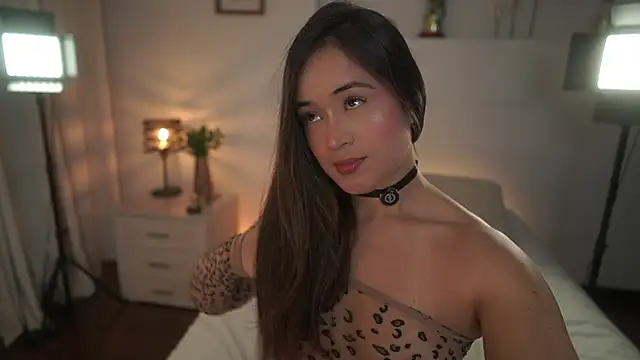 Snapshot of ximena_cortez_03 chatting on 3, 6, 2026 ximena cortez 03 online show from 3, 6, 2026
