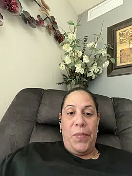 Snapshot of PrettyKittyMia chatting on 25, 4, 2026 PrettyKittyMia online show from 25, 4, 2026