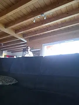 Snapshot of BrunJulienMetis chatting on 5, 4, 2026 BrunJulienMetis online show from 5, 4, 2026