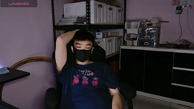 Snapshot of doggyman523 chatting on 9, 1, 2026 doggyman523 online show from 9, 1, 2026