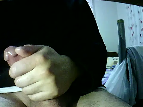 Snapshot of photo3995 chatting on 27, 10, 2025 photo3995 online show from 27, 10, 2025