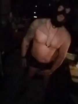 Snapshot of JoeyUhOh chatting on 1, 12, 2025 JoeyUhOh online show from 1, 12, 2025