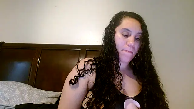 Snapshot of carlithefreak chatting on 17, 12, 2025 carlithefreak online show from 17, 12, 2025