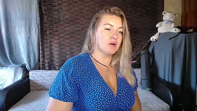 NikaSkylink online show from 11, 9, 2025