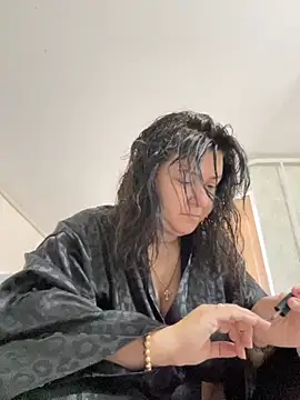 Snapshot of Liza_Will chatting on 27, 10, 2025 Liza Will online show from 27, 10, 2025