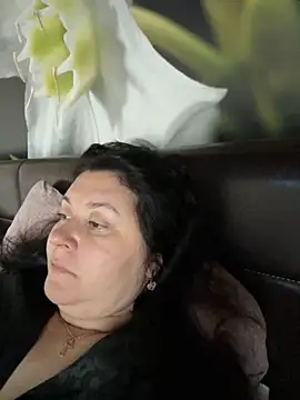 Snapshot of Liza_Will chatting on 5, 12, 2025 Liza Will online show from 5, 12, 2025