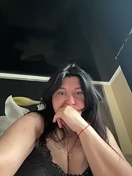 Snapshot of Liza_Will chatting on 10, 4, 2026 Liza Will online show from 10, 4, 2026