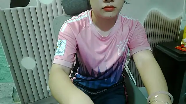 Emachiii online show from 23, 9, 2025