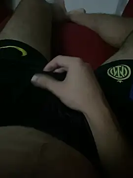 Snapshot of The_Ouro69 chatting on 2, 4, 2026 The Ouro69 online show from 2, 4, 2026