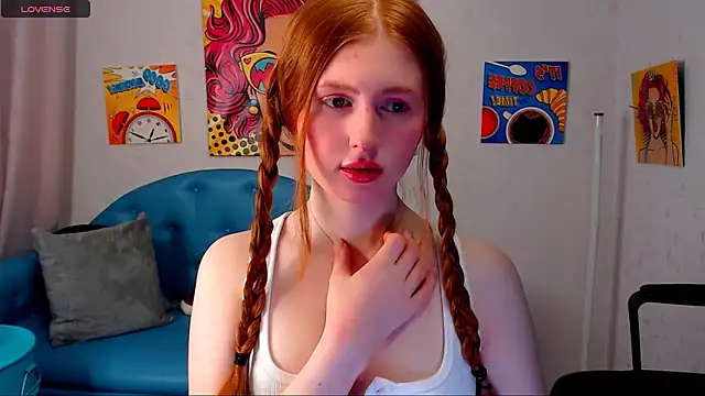 LuxXAngel online show from 15, 2, 2026