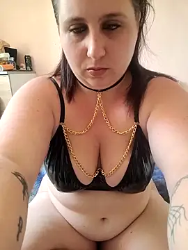 Mlle-S online show from 11, 4, 2026