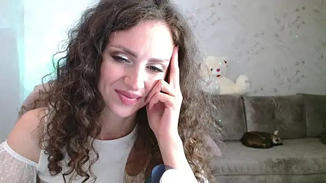 Amber Carrol online show from 30, 4, 2026