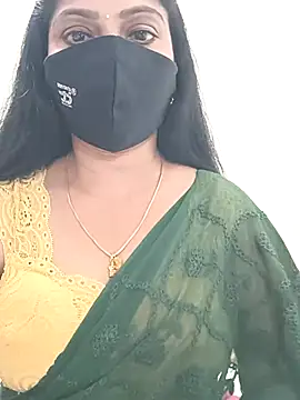 Snapshot of shivani27 chatting on 31, 3, 2026 shivani27 online show from 31, 3, 2026