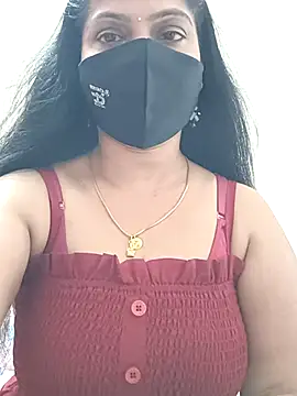 Snapshot of shivani27 chatting on 15, 4, 2026 shivani27 online show from 15, 4, 2026