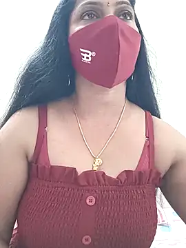 Snapshot of shivani27 chatting on 18, 4, 2026 shivani27 online show from 18, 4, 2026