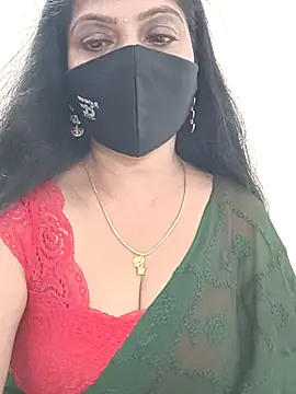 Snapshot of shivani27 chatting on 22, 4, 2026 shivani27 online show from 22, 4, 2026