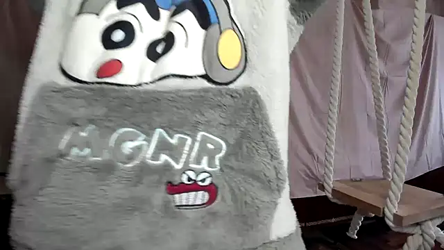 kioshi kiss online show from 17, 12, 2025