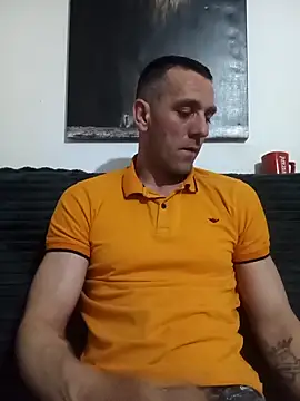 Snapshot of YzabellFabioo chatting on 13, 4, 2026 YzabellFabioo online show from 13, 4, 2026