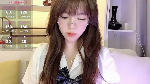 Snapshot of LunaDeVaal chatting on 22, 4, 2026 LunaDeVaal online show from 22, 4, 2026