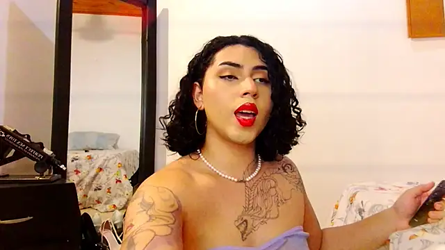 Snapshot of NoahMonroe_11 chatting on 11, 11, 2025 NoahMonroe 11 online show from 11, 11, 2025