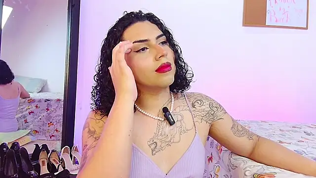 Snapshot of NoahMonroe_11 chatting on 22, 11, 2025 NoahMonroe 11 online show from 22, 11, 2025