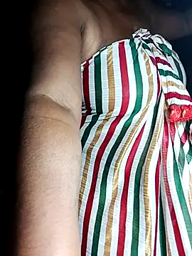 Snapshot of Nude-Priya2 chatting on 4, 10, 2025 Nude-Priya2 online show from 4, 10, 2025