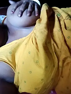 Snapshot of Nude-Priya2 chatting on 21, 10, 2025 Nude-Priya2 online show from 21, 10, 2025