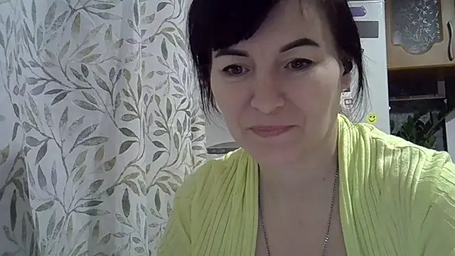 Snapshot of Krystal_82 chatting on 1, 2, 2026 Krystal 82 online show from 1, 2, 2026