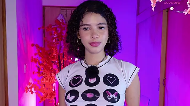 lilijwatson online show from 10, 4, 2026