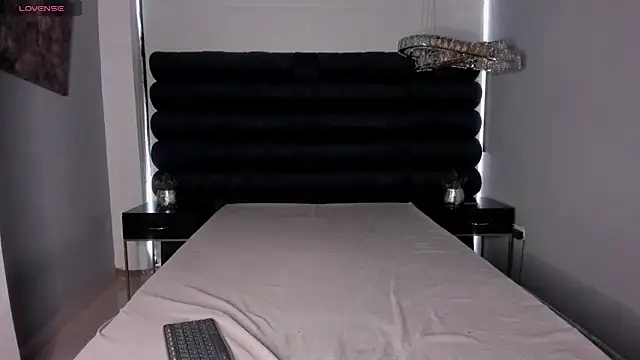 Snapshot of rubyrouge__ chatting on 4, 12, 2025 rubyrouge online show from 4, 12, 2025