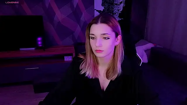 Sandy Belle online show from 1, 10, 2025