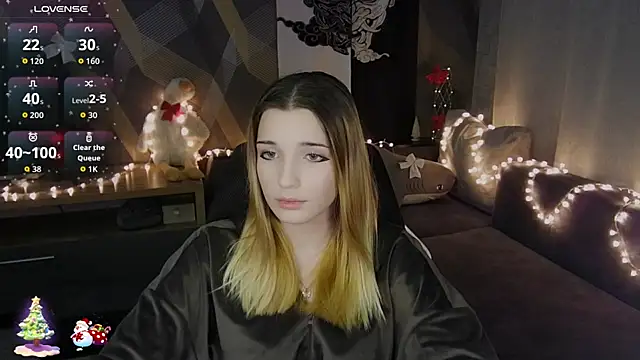 Sandy Belle online show from 13, 12, 2025