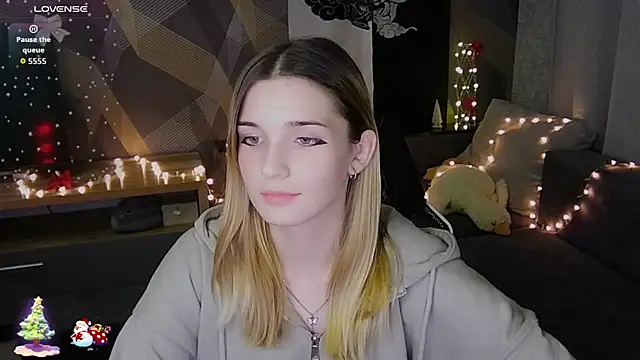 Sandy Belle online show from 16, 12, 2025