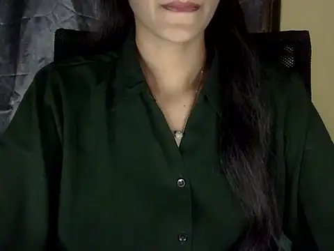 zara Khan0 online show from 14, 11, 2025