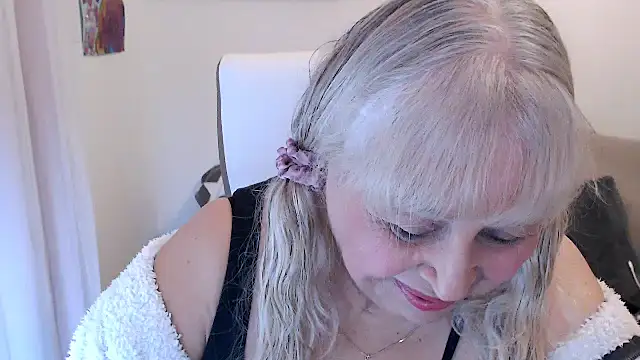 SusiLifeXXX online show from 22, 10, 2025