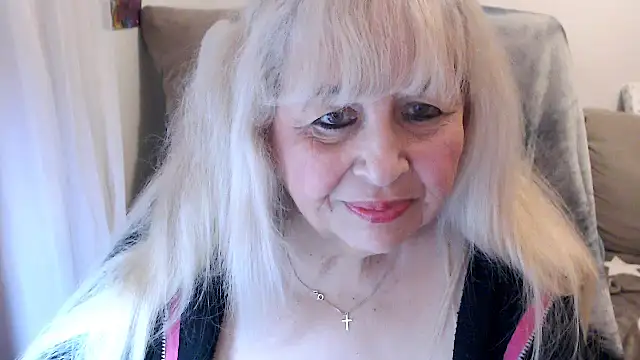 SusiLifeXXX online show from 4, 11, 2025