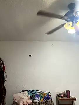 Snapshot of Nia_Desire chatting on 28, 11, 2025 Nia Desire online show from 28, 11, 2025