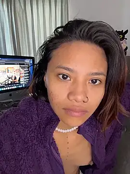 Snapshot of Nia_Desire chatting on 10, 2, 2026 Nia Desire online show from 10, 2, 2026