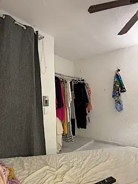 Snapshot of Nia_Desire chatting on 13, 3, 2026 Nia Desire online show from 13, 3, 2026