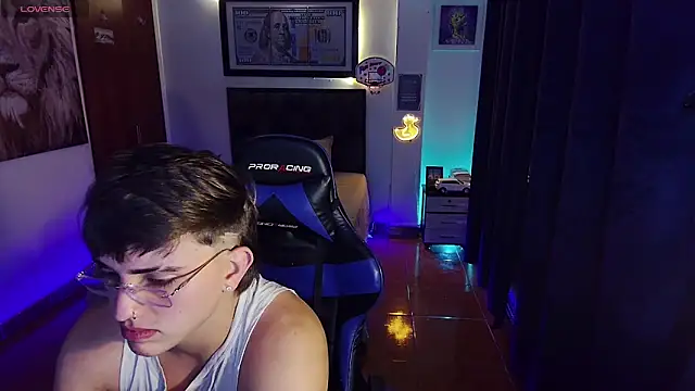 Snapshot of Justin_trevor1 chatting on 3, 10, 2025 Justin trevor1 online show from 3, 10, 2025