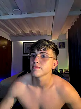 Snapshot of Justin_trevor1 chatting on 24, 10, 2025 Justin trevor1 online show from 24, 10, 2025