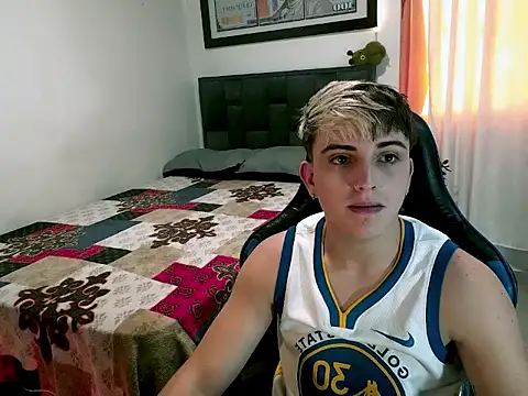 Snapshot of Justin_trevor1 chatting on 19, 6, 2026 Justin trevor1 online show from 19, 6, 2026