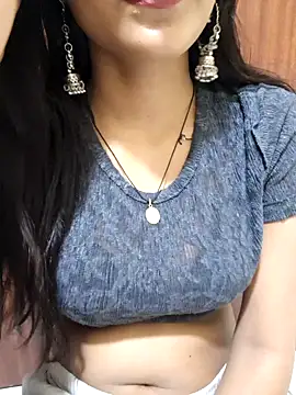 Snapshot of Raj-kumari chatting on 28, 7, 2026 Raj-kumari online show from 28, 7, 2026