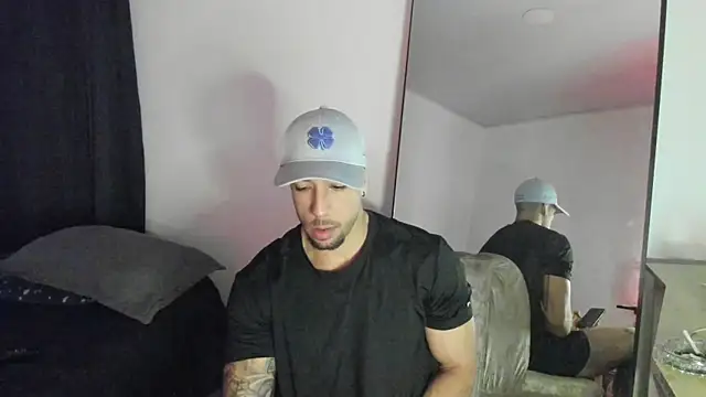 ThiagoLugo online show from 7, 10, 2025