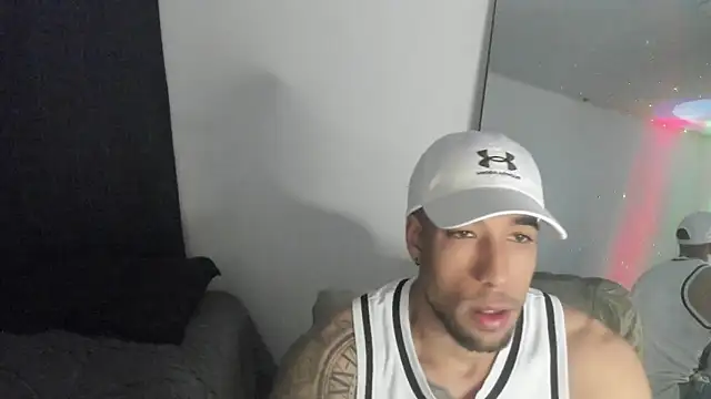 Snapshot of ThiagoLugo chatting on 15, 3, 2026 ThiagoLugo online show from 15, 3, 2026