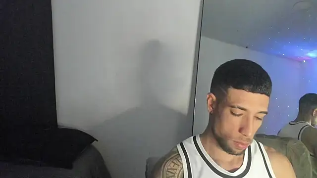 Snapshot of ThiagoLugo chatting on 17, 3, 2026 ThiagoLugo online show from 17, 3, 2026