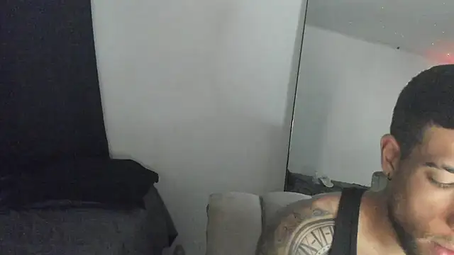 Snapshot of ThiagoLugo chatting on 25, 3, 2026 ThiagoLugo online show from 25, 3, 2026