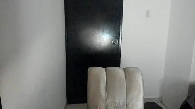 Snapshot of ThiagoLugo chatting on 15, 4, 2026 ThiagoLugo online show from 15, 4, 2026