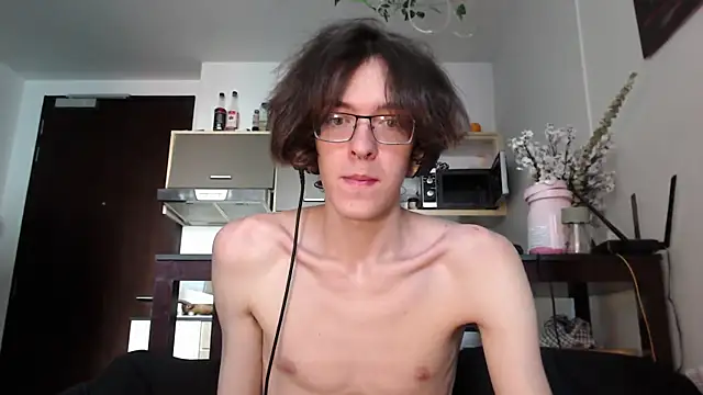 Snapshot of LovesomeCookie chatting on 21, 9, 2025 LovesomeCookie online show from 21, 9, 2025