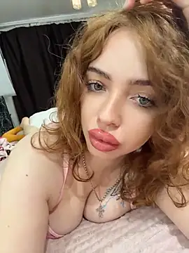 Snapshot of Hannah_xBaby chatting on 10, 4, 2026 Hannah xBaby online show from 10, 4, 2026